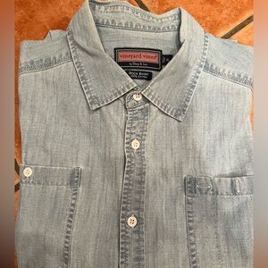 Vineyard Vines denim shirt